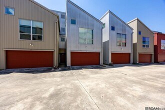 Building Photo - 1720 Nicholson Dr