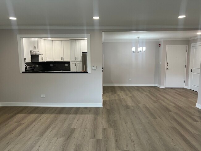 Building Photo - 505 S Cleveland Ave