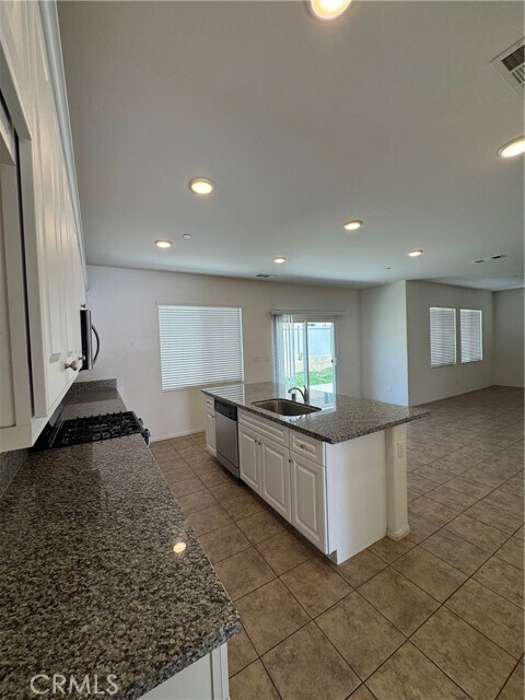Building Photo - 11067 Longfield Ln
