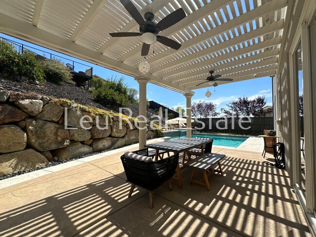 Building Photo - 2630 Giorno Way