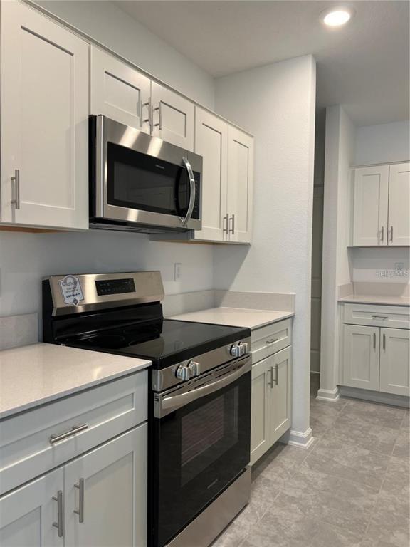 Building Photo - 5822 Le Marin Wy