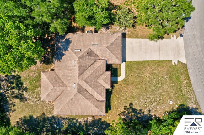 Building Photo - 32 Pierce Ln