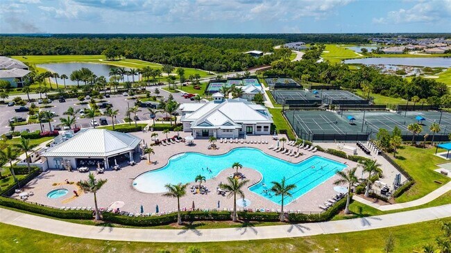 Building Photo - 14211 Heritage Landing Blvd