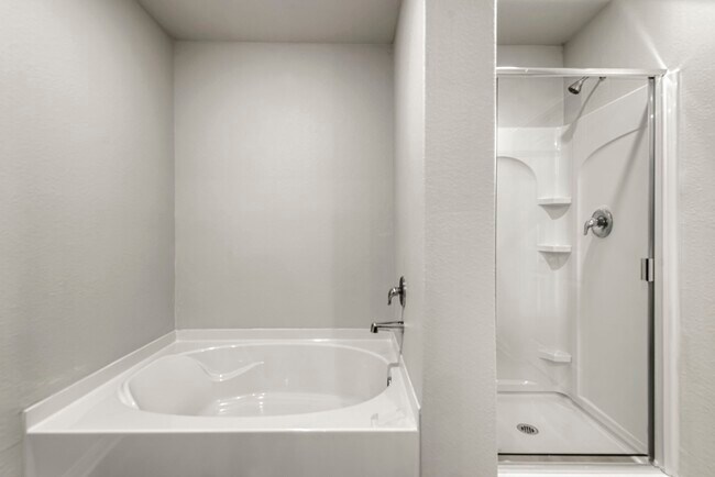 Building Photo - 6422 Autumn Equinox Dr