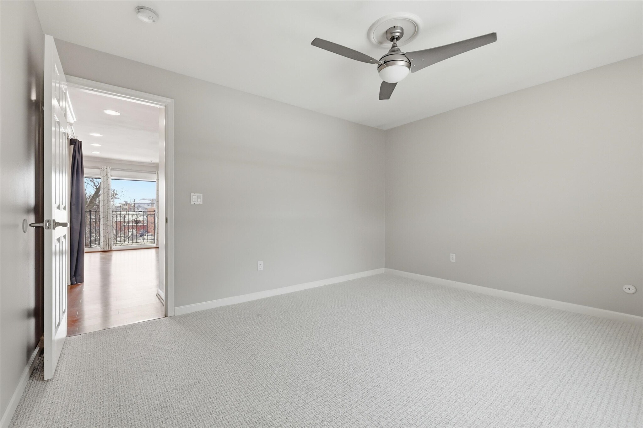 Building Photo - 5000 Baltimore Ave