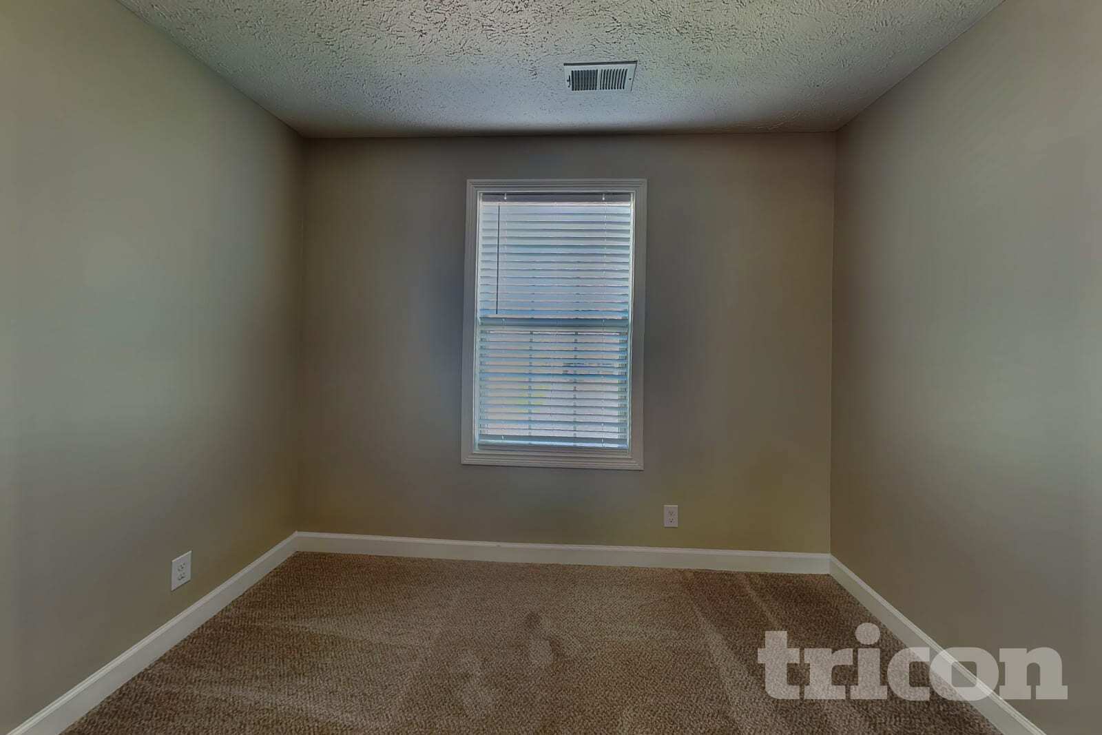 Building Photo - 3772 Windhaven Dr