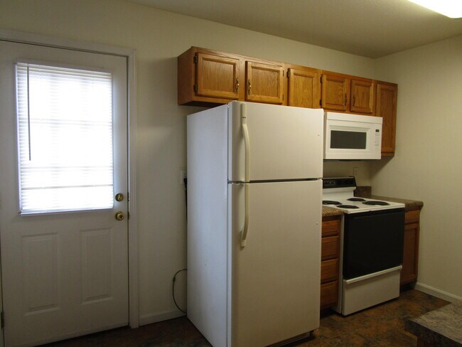 Building Photo - 5013 Roscoe Rdg