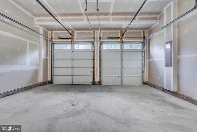 Building Photo - 40578 Sculpin Ct
