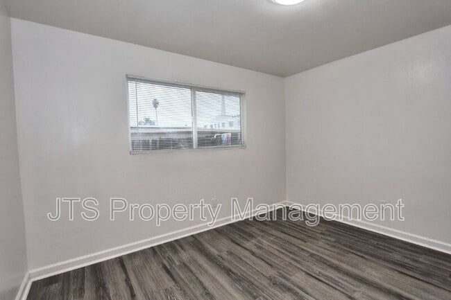 Building Photo - 2840 Sweet Way