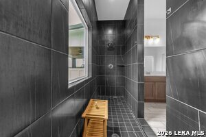 Building Photo - 2488 Waterfront Park Dr