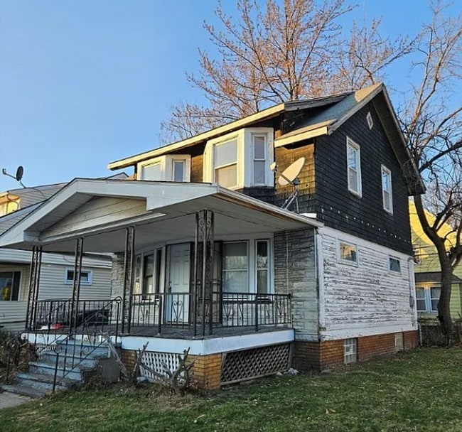 Primary Photo - Section 8 Accepted!