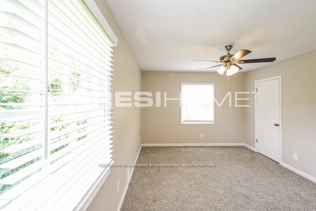 Building Photo - 7379 Bethsaida Dr