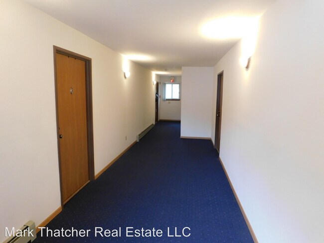 Building Photo - 261-271 Oakwood Ave