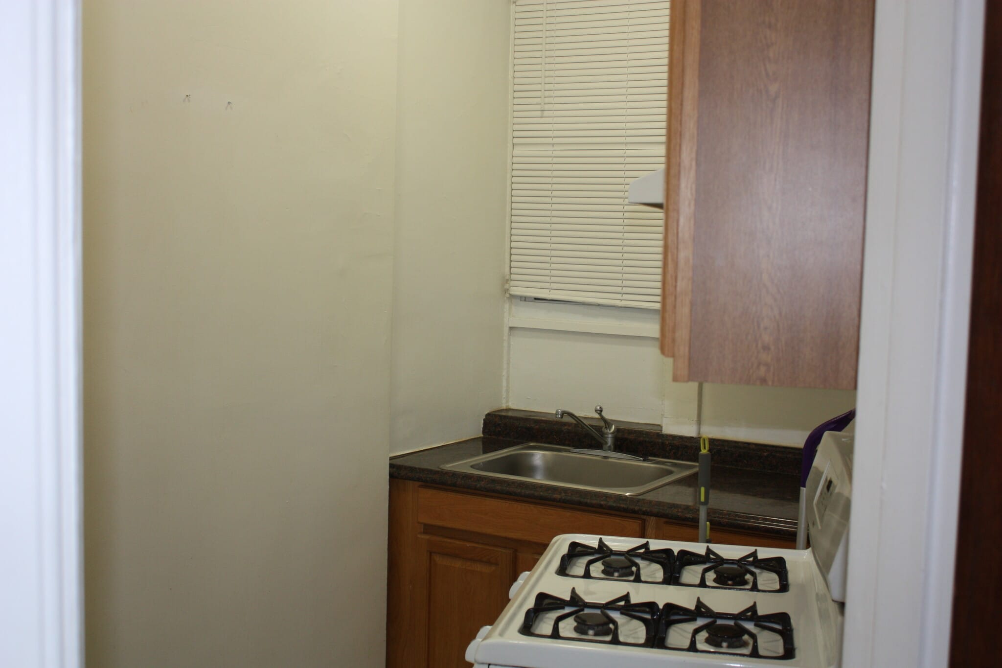 Building Photo - 3409 Greenway