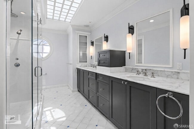 Building Photo - 222 El Camino Del Mar