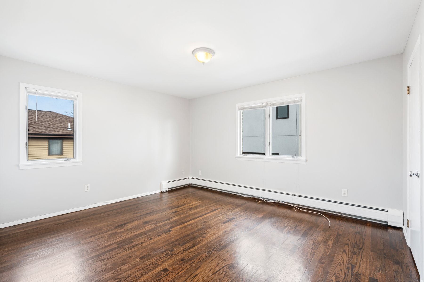 Building Photo - 15 Hillcrest Ave