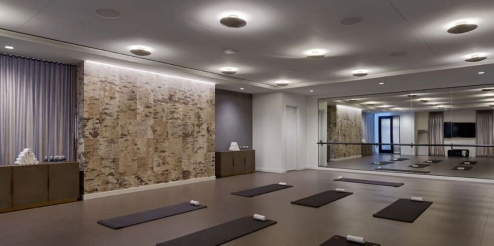 Building Photo - 455 E Waterside Dr