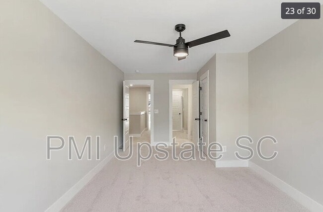 Building Photo - 309 Breakwater Ln