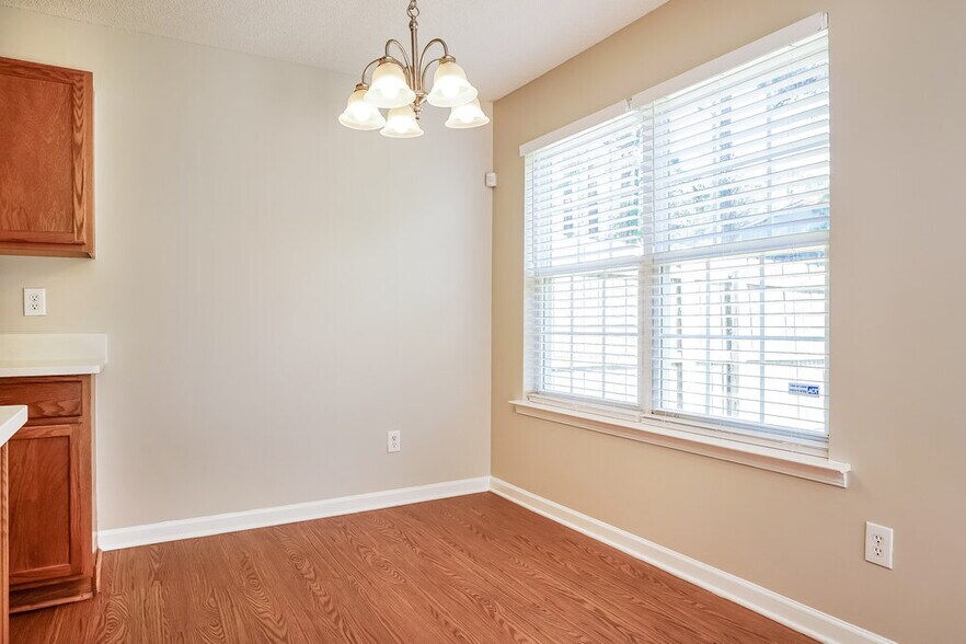 Building Photo - 6029 Silkwater Ct