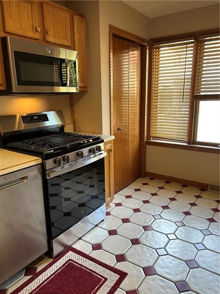 Building Photo - 9814 Three Degree Rd