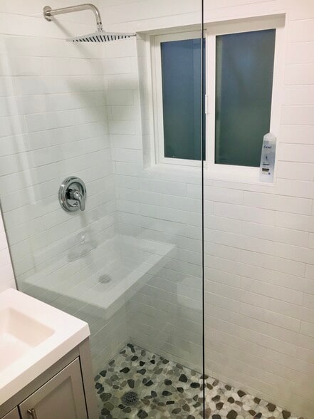 Building Photo - 3944 Mission Blvd