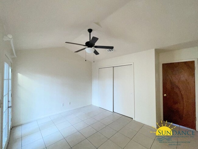 Building Photo - Great 1 Bedroom Unit in Fort Walton Beach