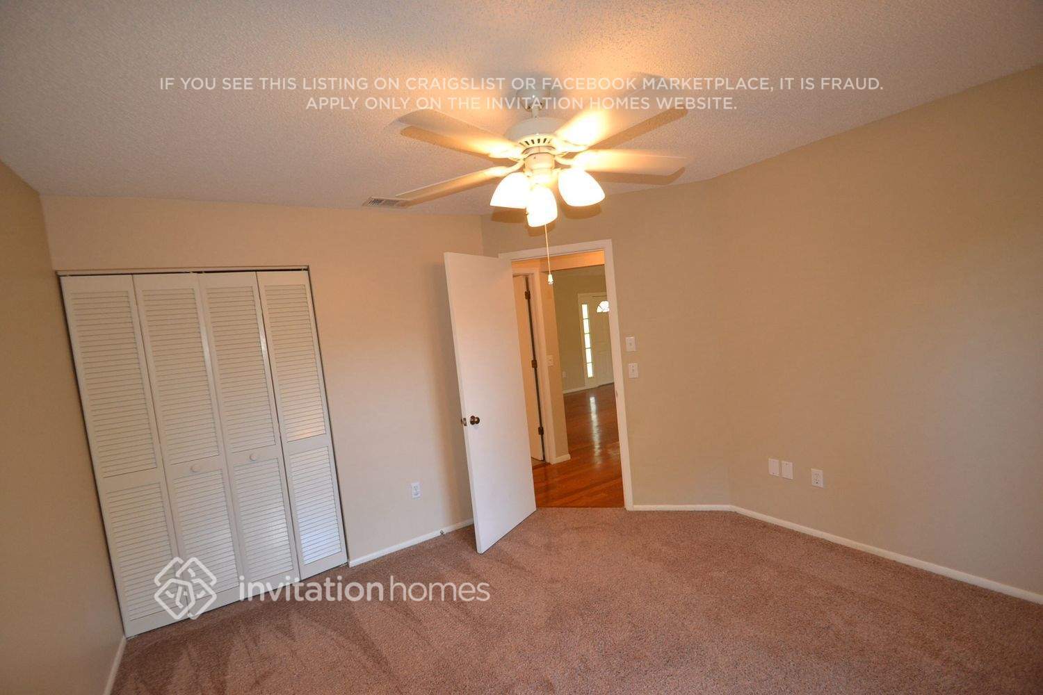 Building Photo - 756 Leeward Rd