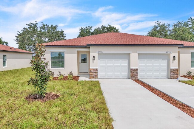 Building Photo - 2535 Slim Haywood Ave