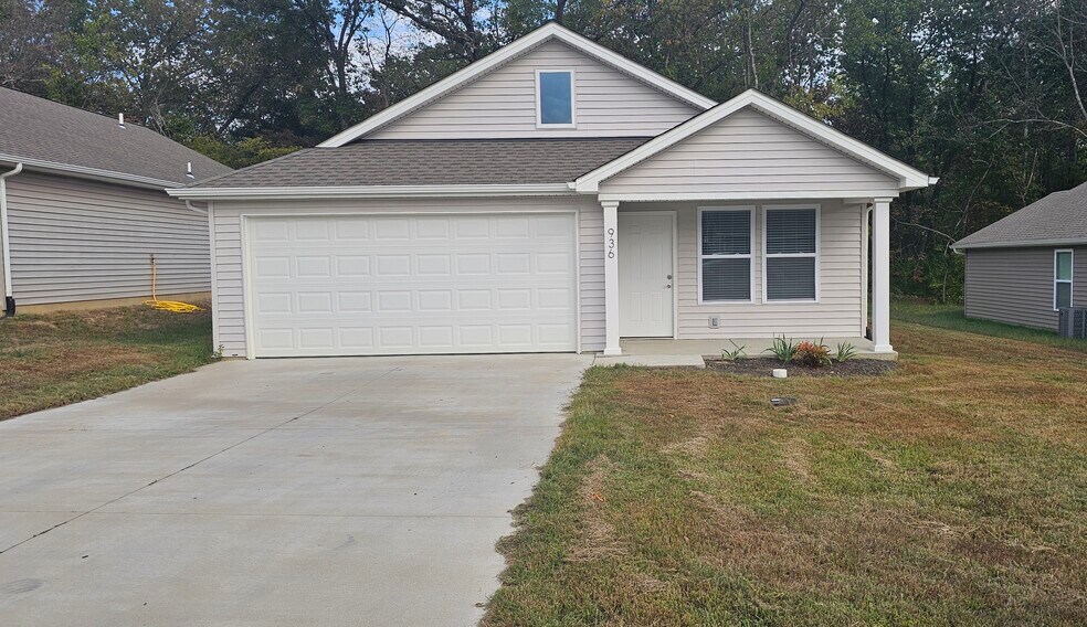 Primary Photo - 936 Osage Villa Ct