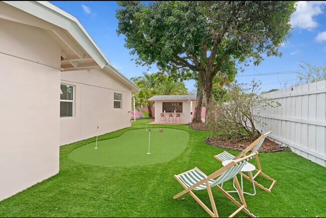 Building Photo - 26 Northeast St