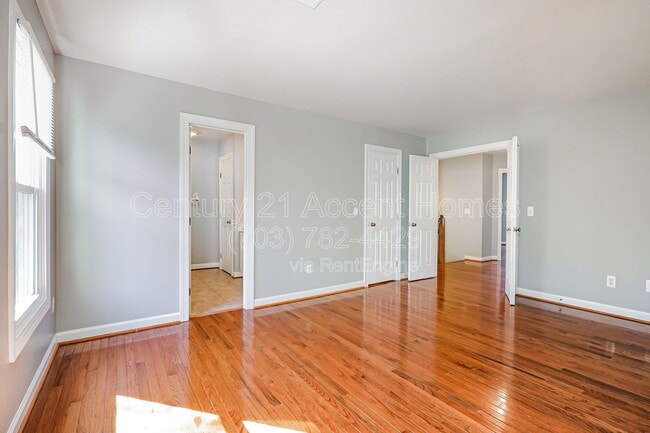 Building Photo - 20964 Promontory Square