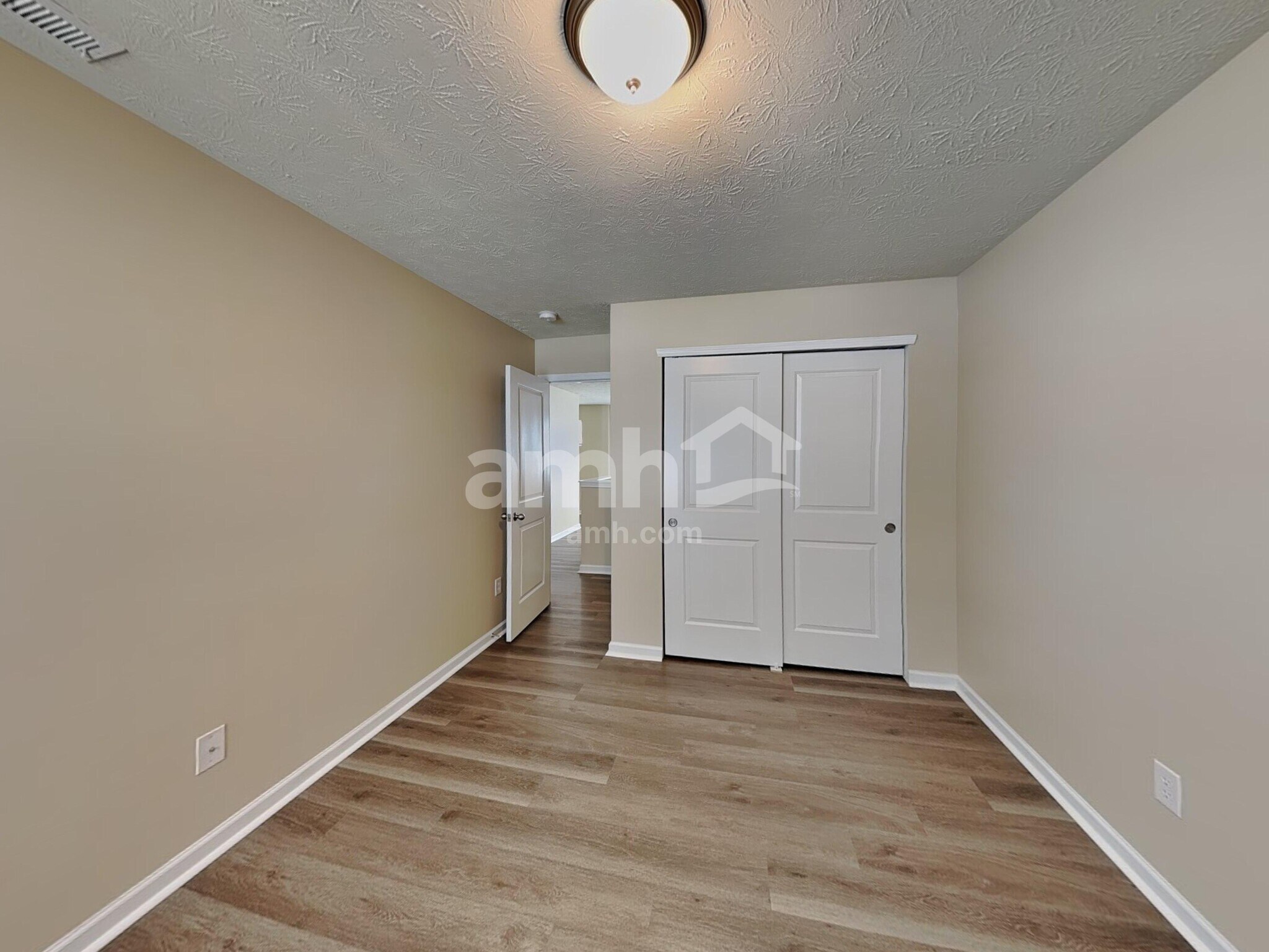Building Photo - 2266 Boneset Dr
