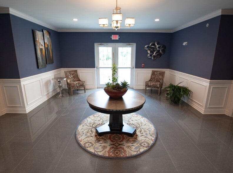 Building Photo - 2493 Sweet Home Rd