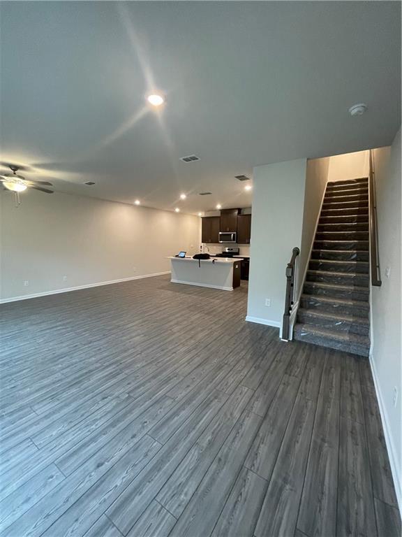 Building Photo - 1412 Villageside Ct