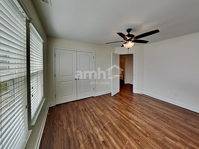 Building Photo - 600 Drema Ct