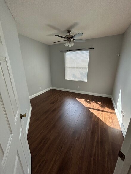 Building Photo - 3556 Mount Carmel Ln