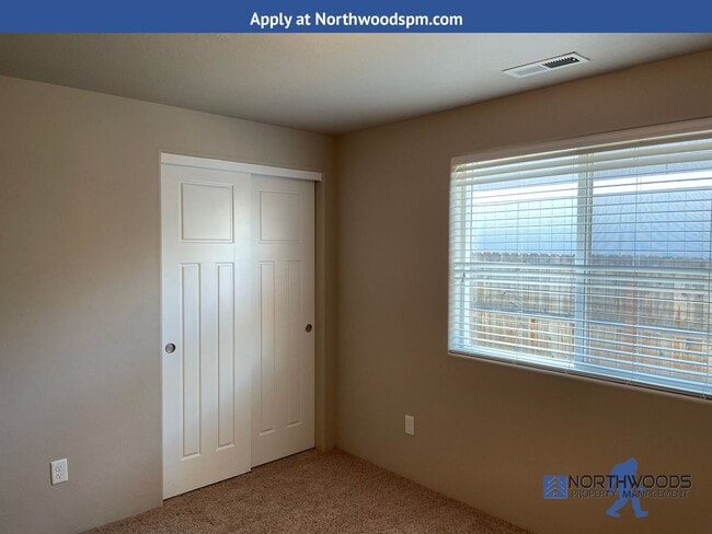 Building Photo - Very Nice 3 Bedroom 2 Bath Home****All Utilities Included Except Power****