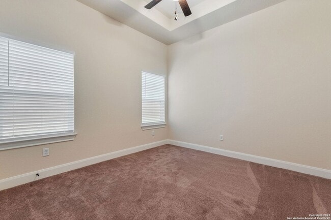 Building Photo - 514 Carriage House