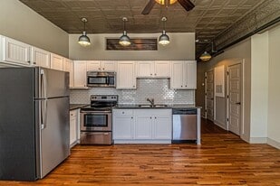 Building Photo - Nash Street Lofts
