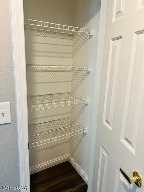 Building Photo - 1320 Red Gable Ln