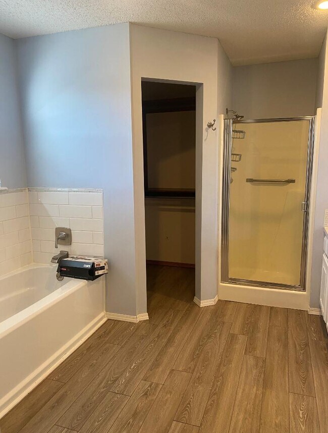 Building Photo - 4811 E Willow Point Ct