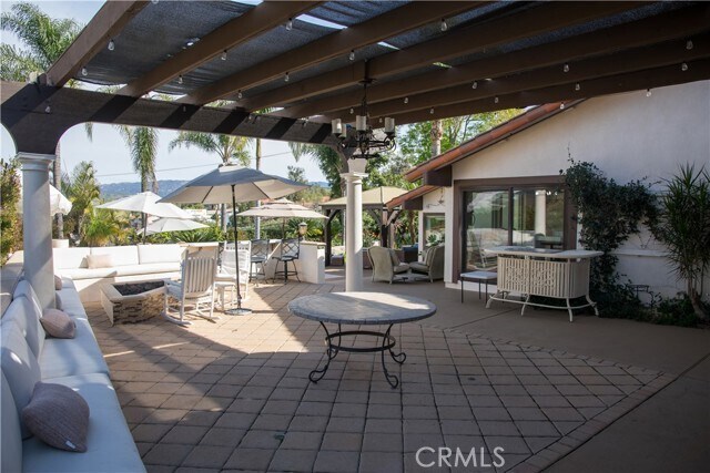 Building Photo - 10071 Highcliff Dr