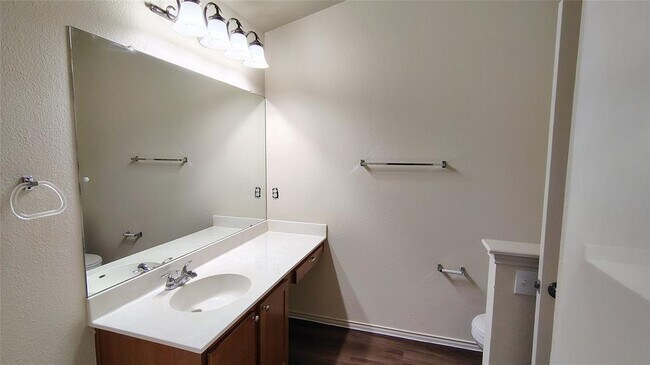 Building Photo - 2611 Turtle River Dr