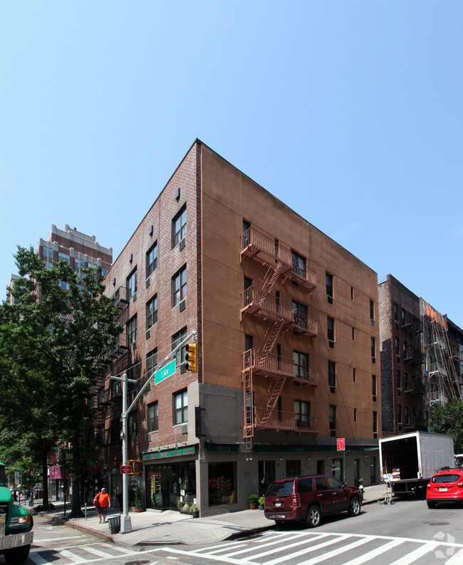 Building Photo - 354 East 83 Street