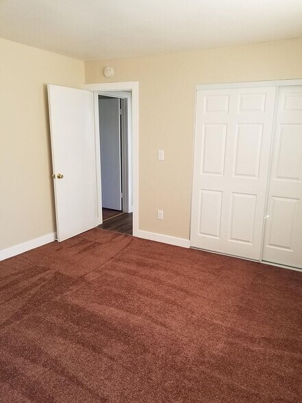 Building Photo - 7831 Shaffer Cir