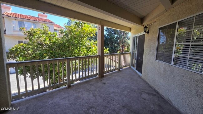 Building Photo - 697 Sutton Crest Trail