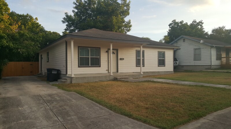 Building Photo - 234 Morningview Dr