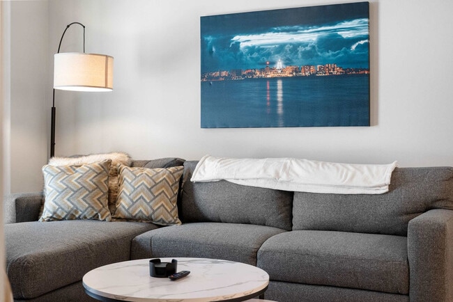 Building Photo - 601 Sand Pearl Ln