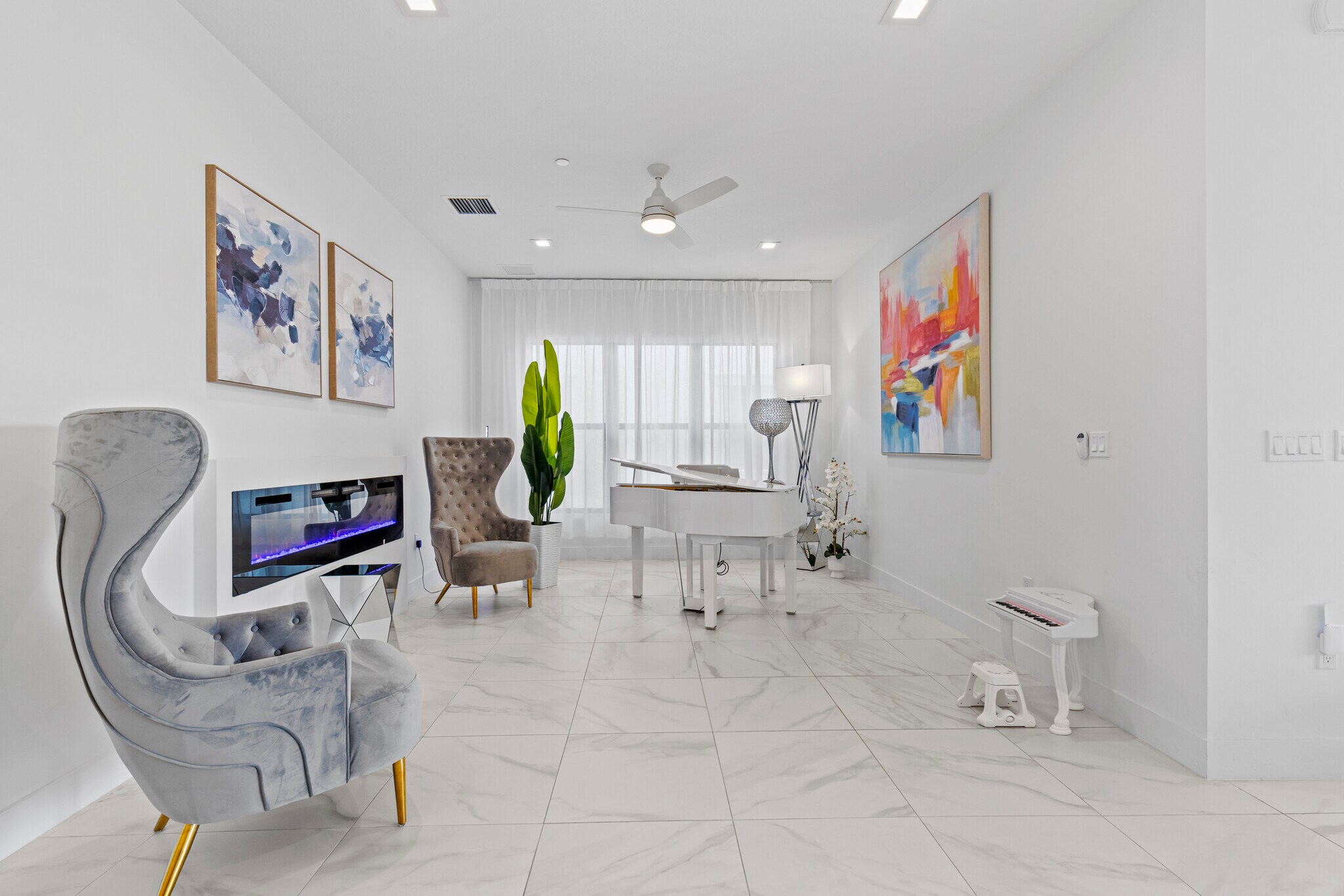 Building Photo - 12884 Wingspan Ct
