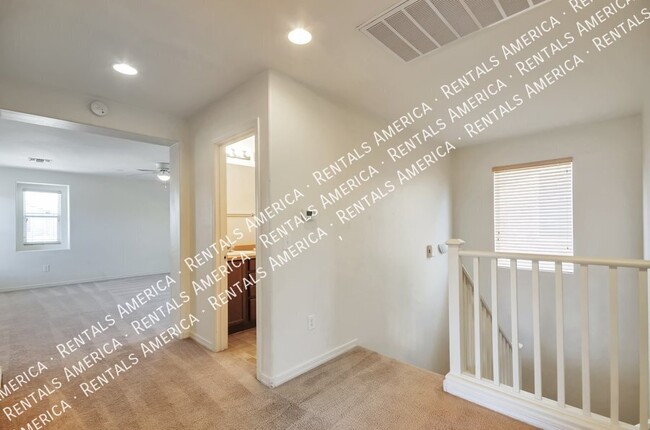 Building Photo - 2834 W Duskywing Dr